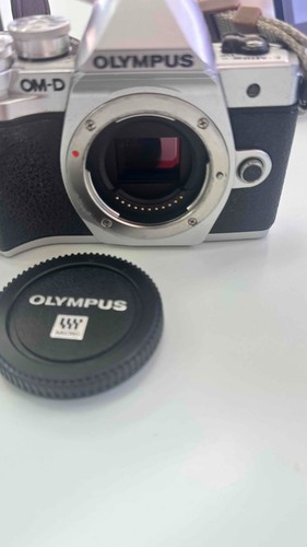 カメラ olympus om d - カメラ　olympus,
